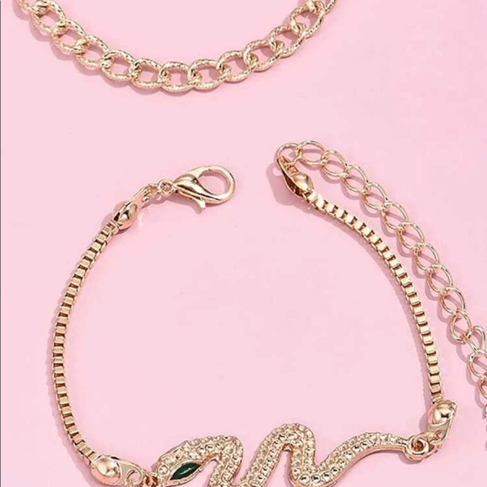 Bracelets - Picture 2 of 3